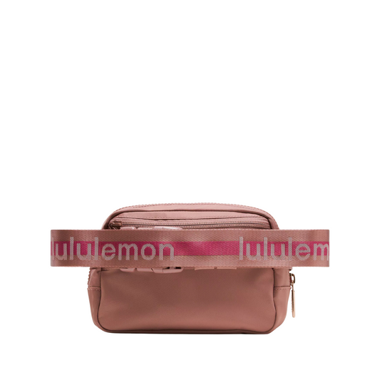 Everywhere Belt Bag, Wordmark 1L